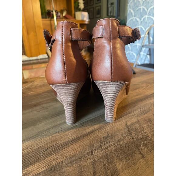 LAUREN Ralph Lauren Leather Wedge Sandals - Picture 4 of 5